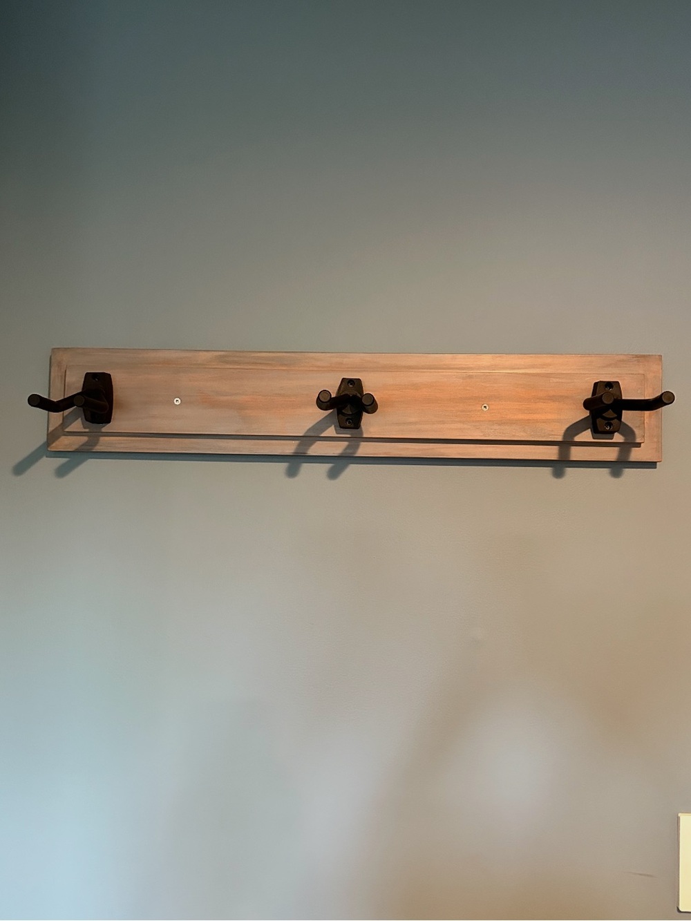 Guitar/Instrument Hanger Wall Mount with 3 Hangers (fits 3 instruments) in Gray